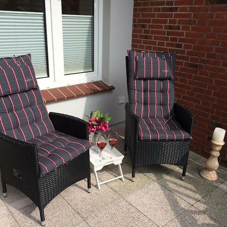 „Luettje Nuest“ Apartment Emden Exterior foto