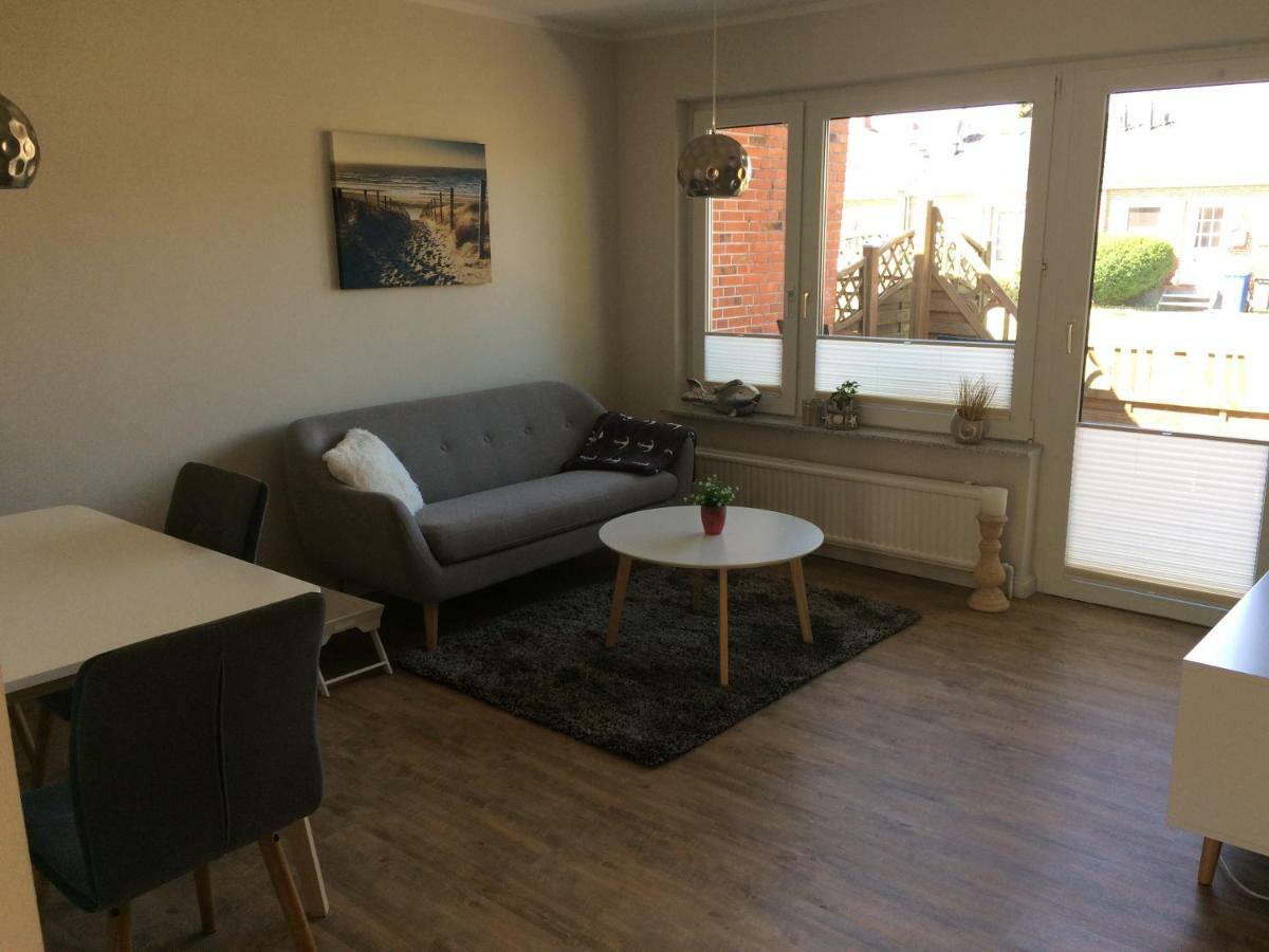 „Luettje Nuest“ Apartment Emden Exterior foto