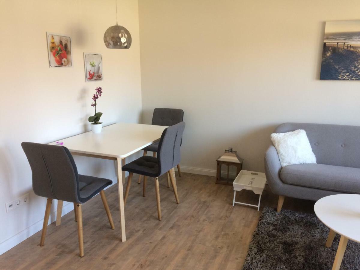 „Luettje Nuest“ Apartment Emden Exterior foto
